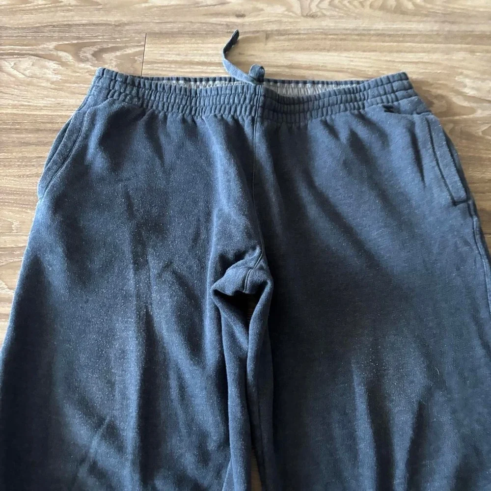 Vintage Y2K/2000s Baggy Navy Blue Starter Streetwear Essential Sweatpants!